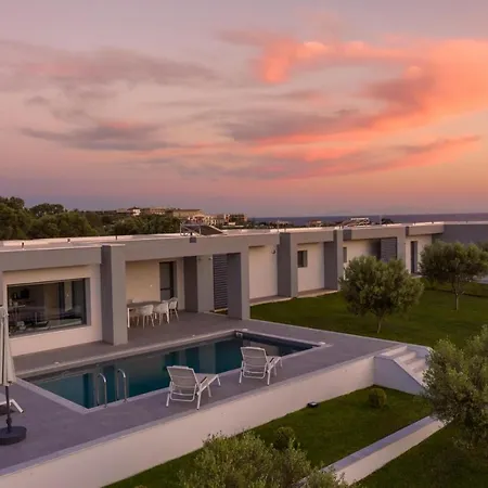 Merelia Luxury - Halkidiki 尼亚·蒙达尼亚