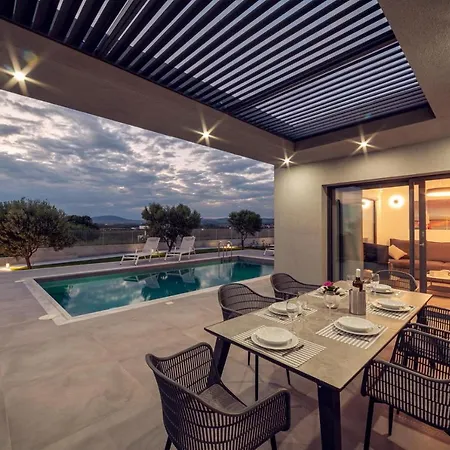 Merelia Luxury - Halkidiki Villa *